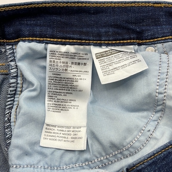 Levi’s Classic Short Size 31 - Picture 8 of 16